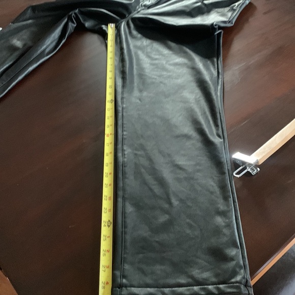 Reitman’s High-Waisted Straight-Leg Faux Leather Pants Women 14 Tall - Picture 9 of 17